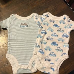 Set of two boys onesies from Koala Baby